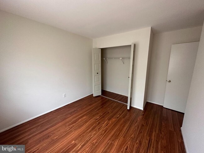 Building Photo - 13014 Conductor Way
