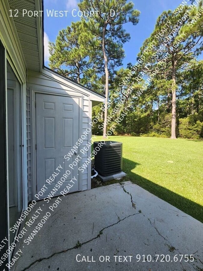 Building Photo - 12 D Port W Ct