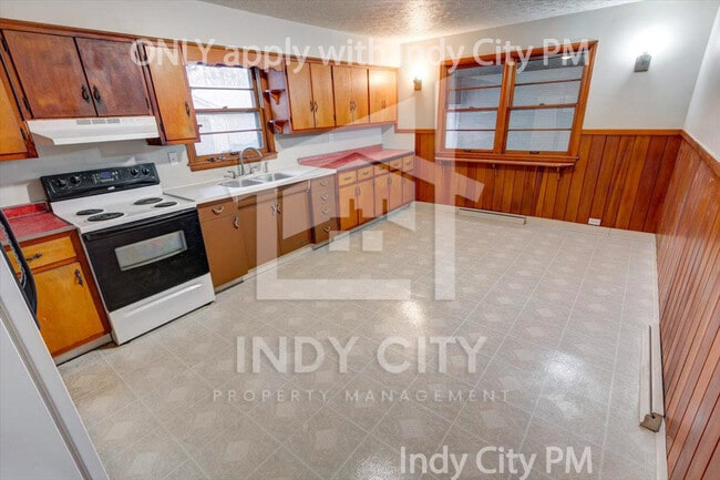 Building Photo - 1336 N Glen Arm Rd