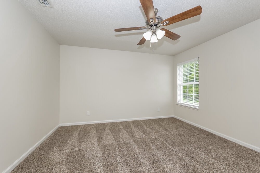 Building Photo - 492 Cedar Park Cir