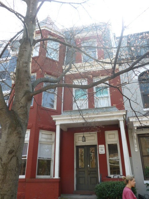 Building Photo - 1123 Grove Ave