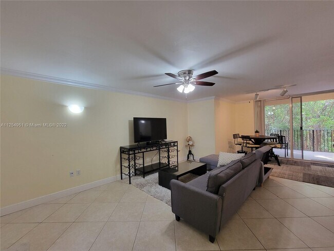 Building Photo - 400 Scotia Dr