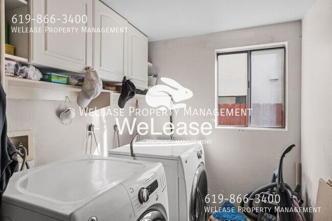 Building Photo - 12004 Calle Naranja