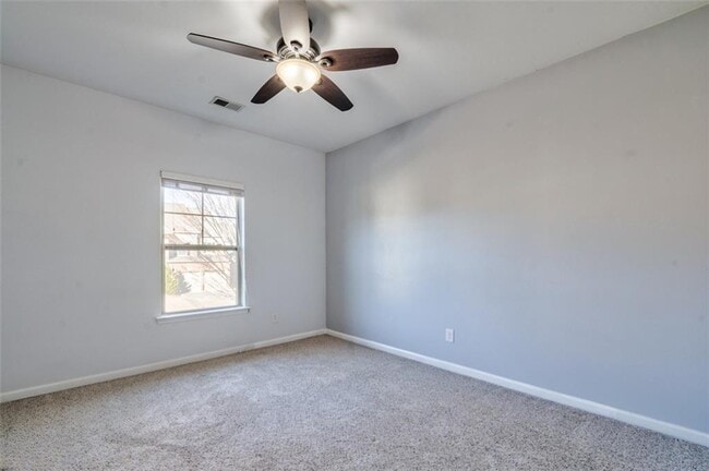 Building Photo - 5390 Breckinridge Ln