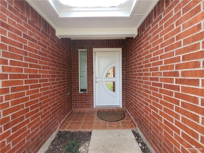 Building Photo - 111 Northgate Ave