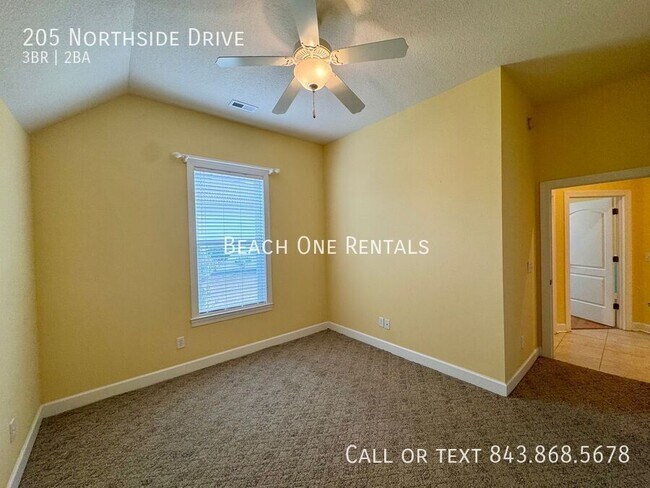 Building Photo - 205 Northside Dr