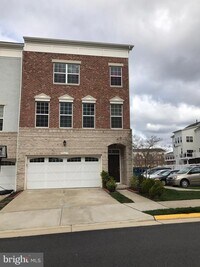 Building Photo - 22667 Flowing Spring Square