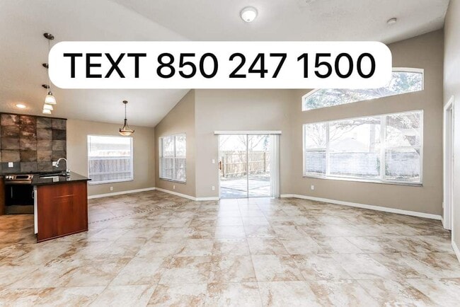 Building Photo - 1510 Scotch Pine Dr