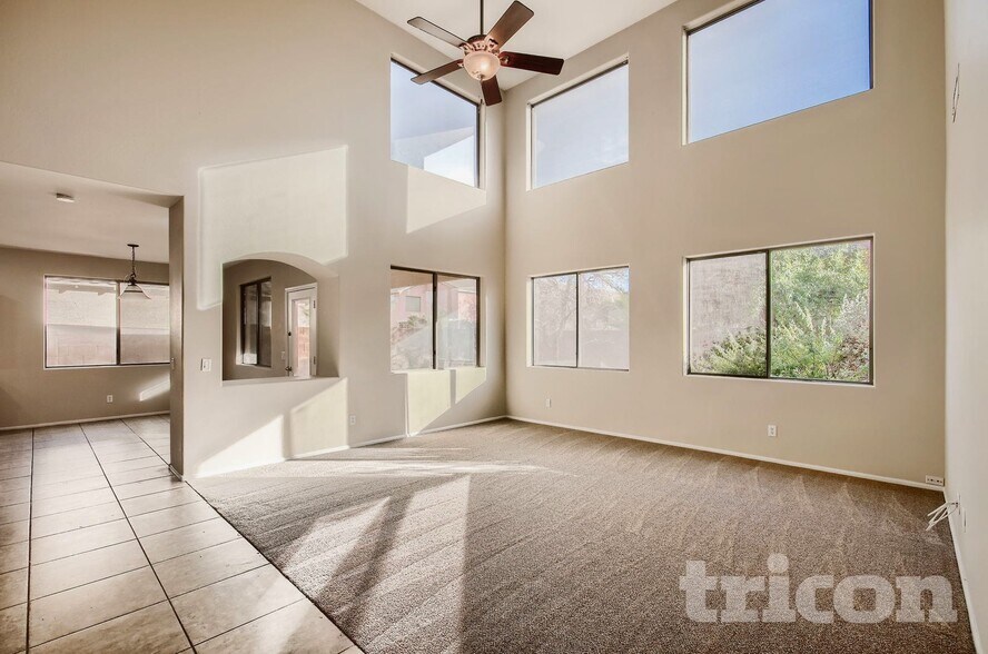 Building Photo - 45063 W Jack Rabbit Trail