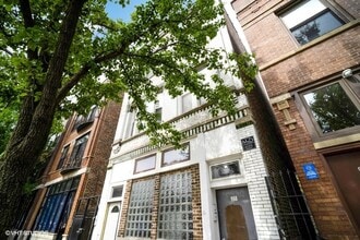 Building Photo - 908 N California Ave