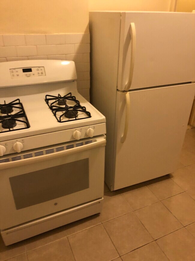 Building Photo - 4823 8th Ave