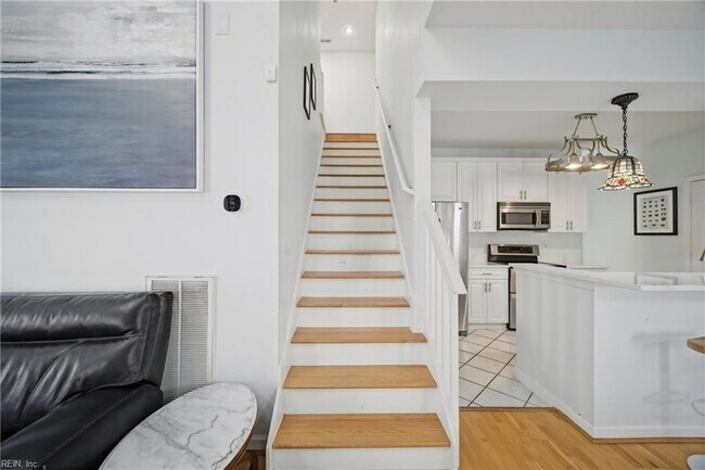 Building Photo - 2212 Creeks Edge Dr
