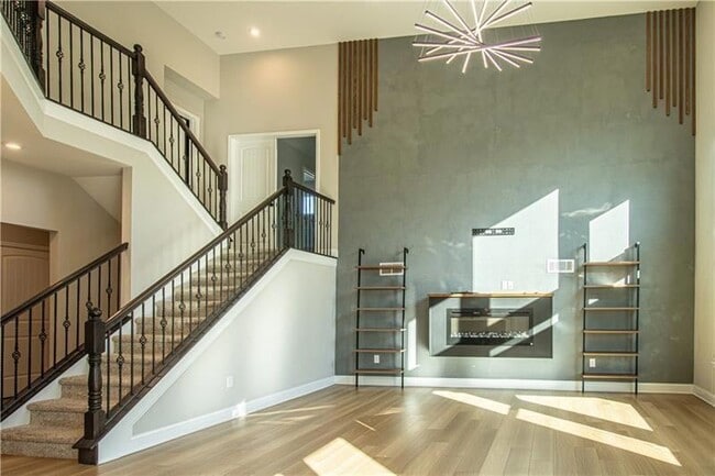 Building Photo - 7950 Welch Mill