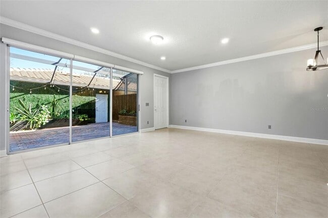 Building Photo - 12061 Breda Ln