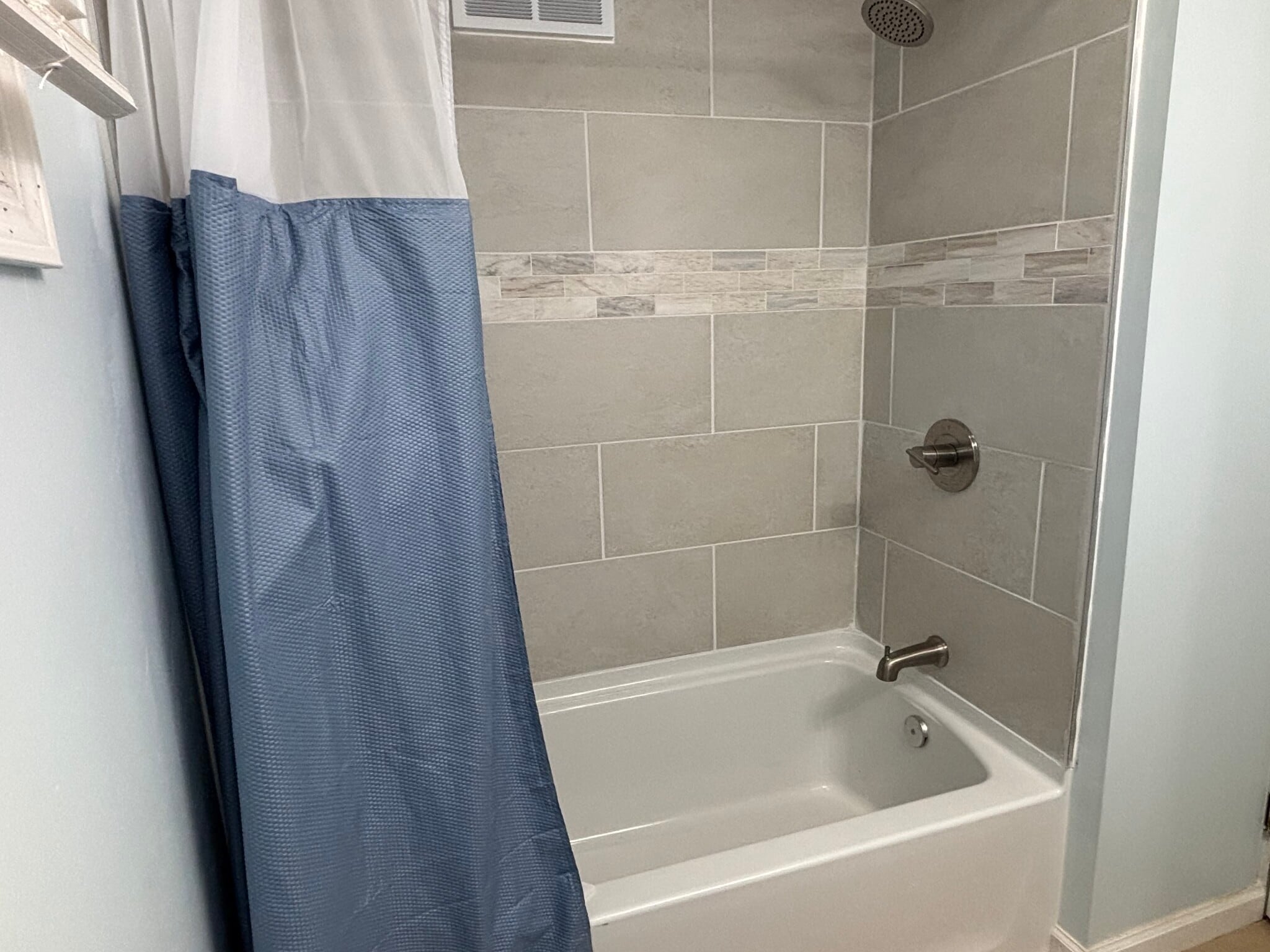 Building Photo - 58 Burr Ave