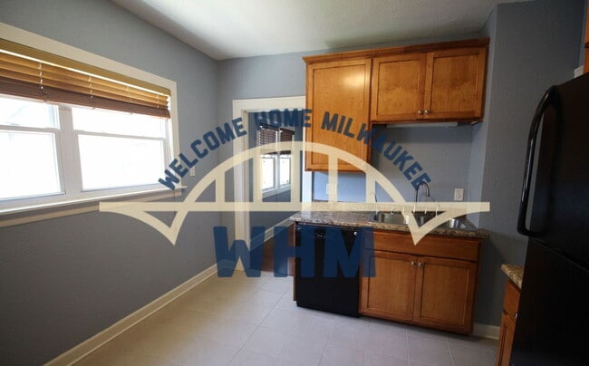 Building Photo - 3608 N 49th St