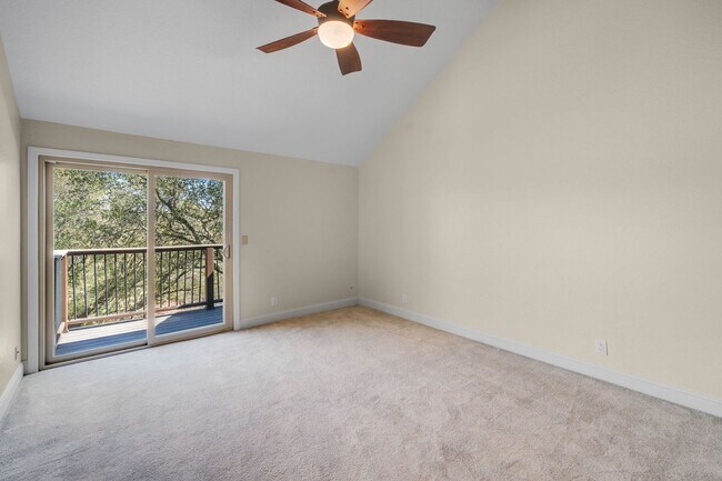Building Photo - 173 N Grant Ln