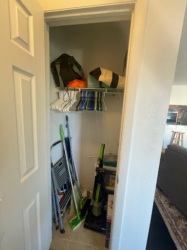 Building Photo - 736 W Ocean View Ave