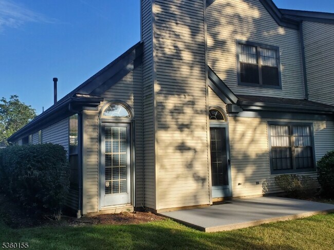 Building Photo - 183 Mabie Ct