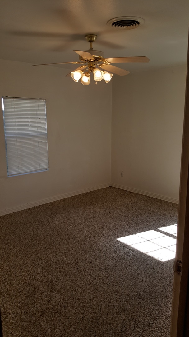 Building Photo - Nice 2 Bedroom, 1 Bathroom, 1 Car Detached...
