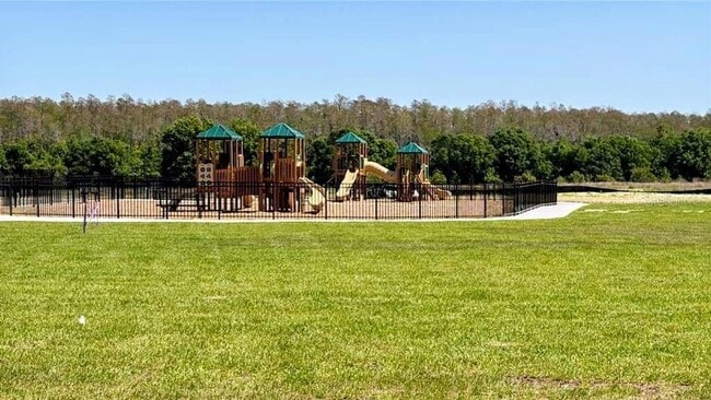 Building Photo - 2554 Grey Hawk Dr