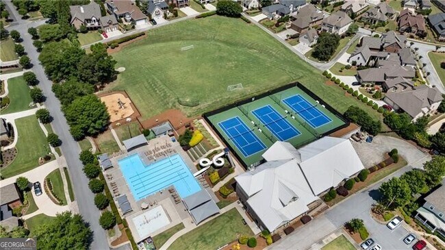 Building Photo - 5861 Yoshino Cherry Ln NE