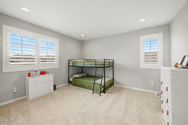 Building Photo - 5819 N 88th Ln