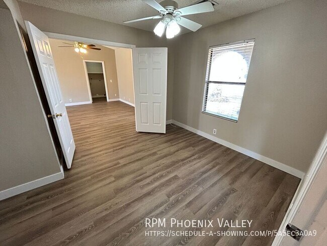 Building Photo - 6361 W Onyx Ave