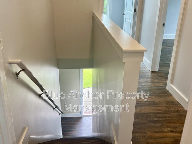 Building Photo - 153 Leeward Ln