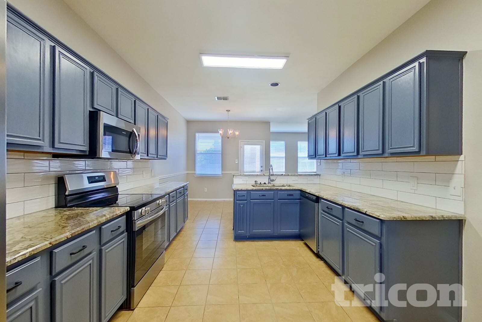 Building Photo - 1085 Harriman Dr