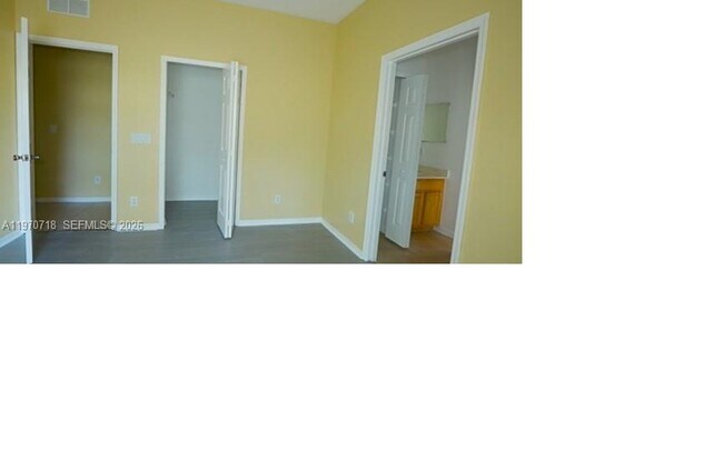 Building Photo - 8720 97th Ave