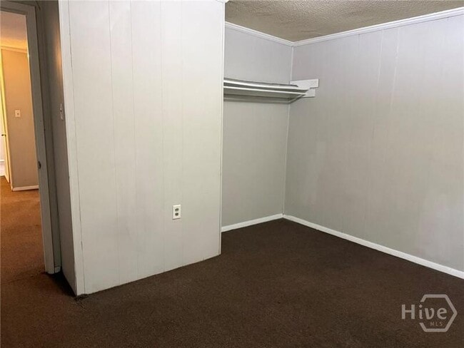 Building Photo - 317 Strickland St