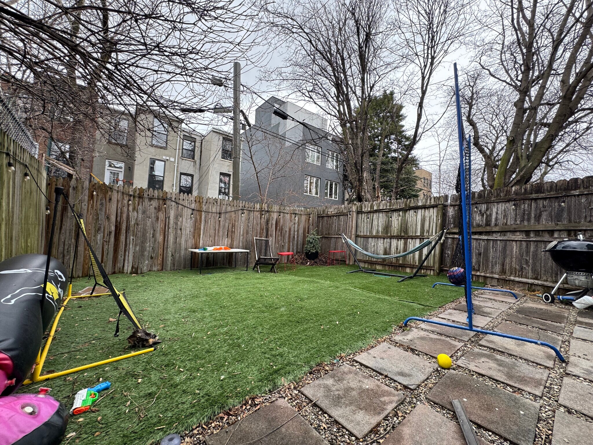 Building Photo - 53 Van Buren St