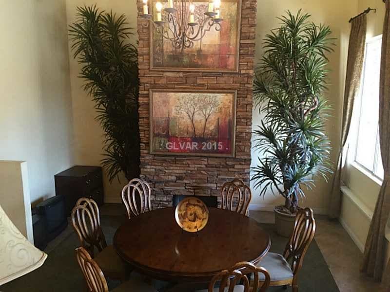 Building Photo - 1455 E Katie Ave