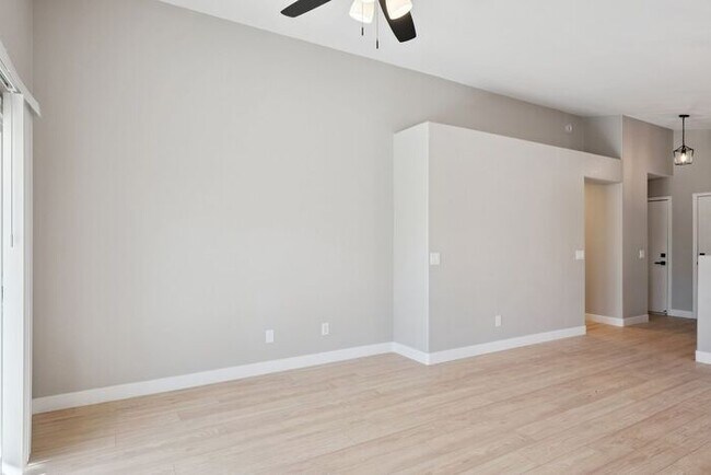 Building Photo - 11545 E Contessa St