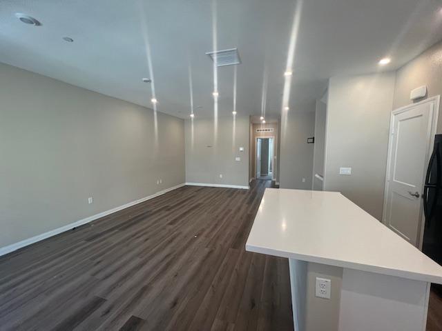 Building Photo - 1797 Laurelwood Wy