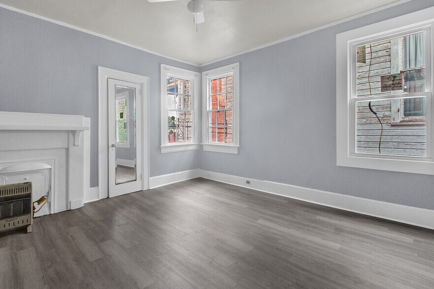 Master Bedroom Entry View - 458 Burton Ave