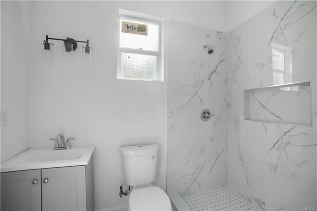 Building Photo - Brand-new ADU in Winnetka- Completed in 2025