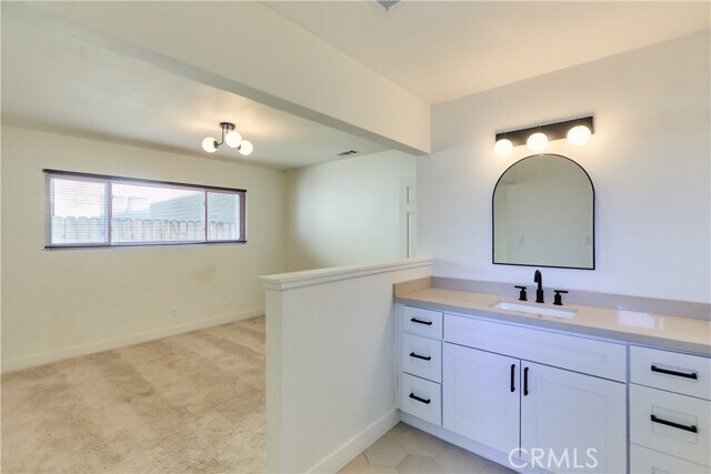 Building Photo - 1021 Marion Ave