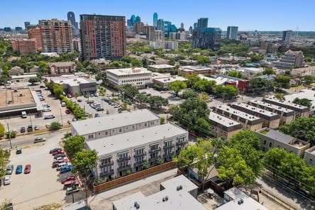 Building Photo - 2817 Shelby Ave