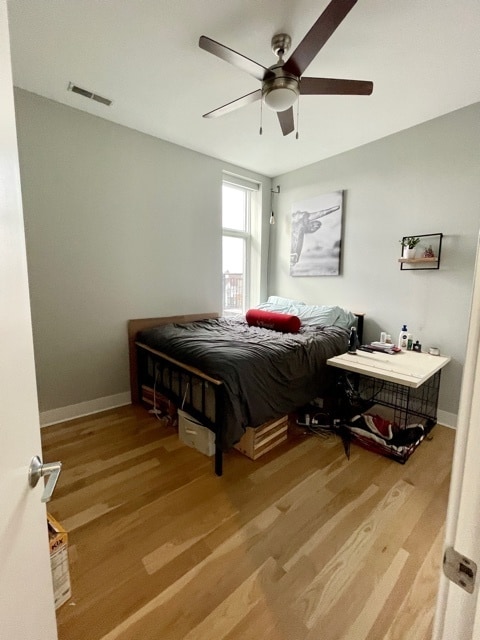 Building Photo - 3334 N Southport Ave