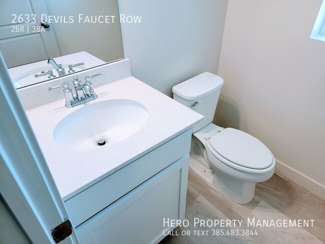 Building Photo - Stunning BRAND NEW Townhomes!