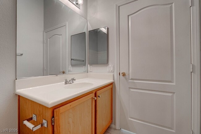 Building Photo - 700 Carnegie St