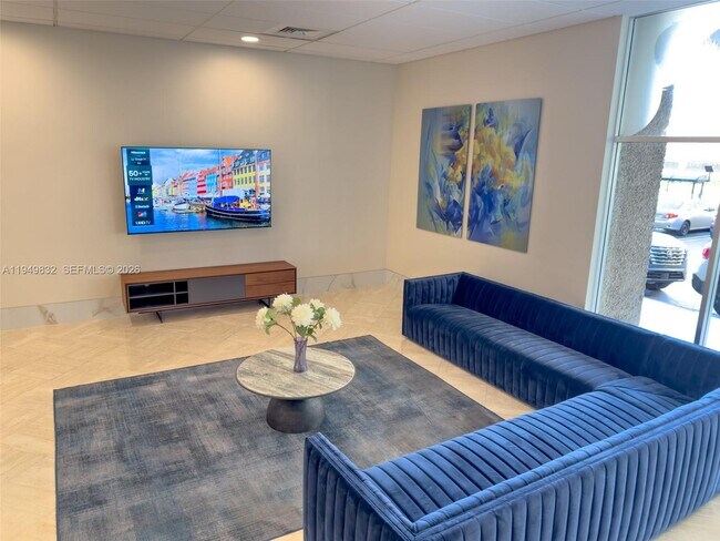 Building Photo - 250 174th St