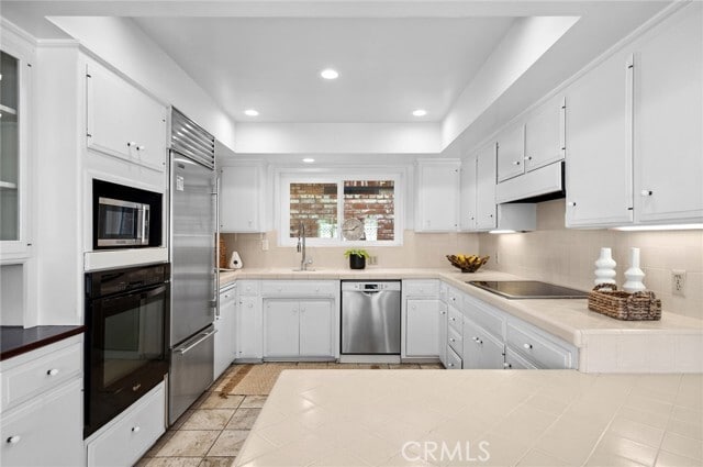 Building Photo - 121 Onyx Ave