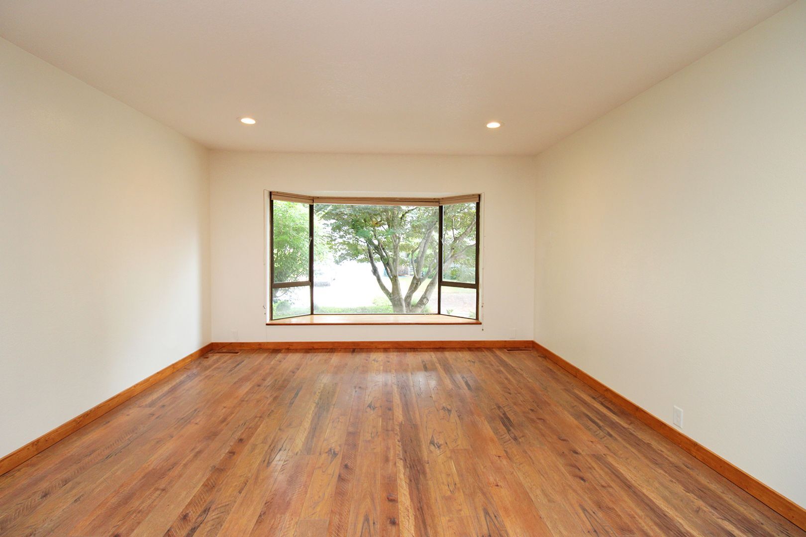 Building Photo - 12047 SE 115th Ave