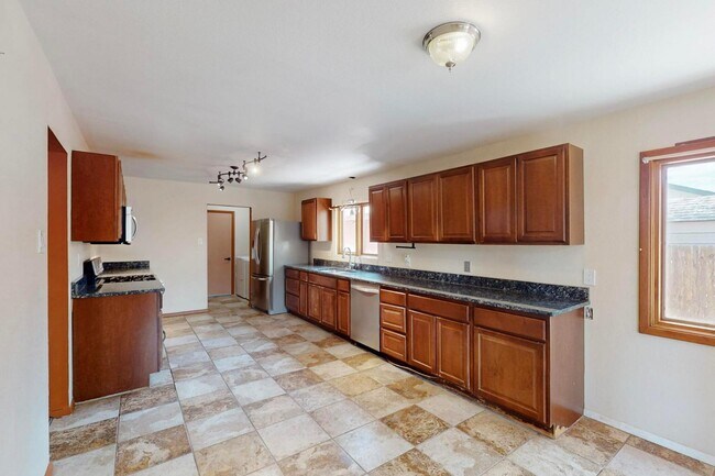 Building Photo - 4112 Cherrydale Ct NW