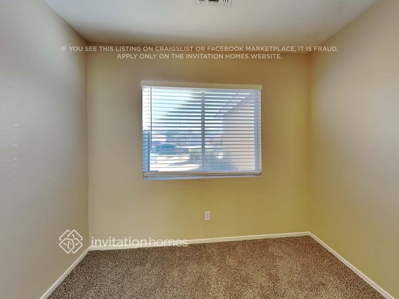 Building Photo - 11538 E Camino St