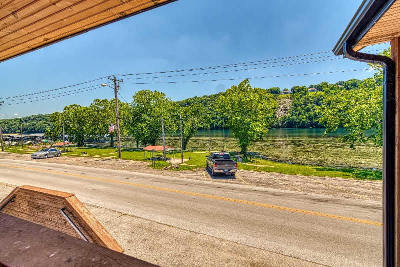 Building Photo - 2806 MO-76