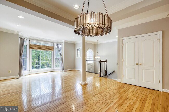 Building Photo - 10555 Tuckerman Heights Cir